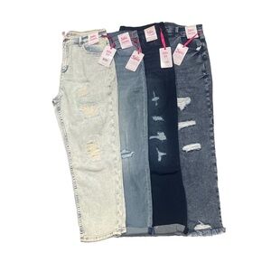 JUSTICE BUNDLE OF 4 mini mom jean size 20 Plus in different colors and styles 🔥🔥